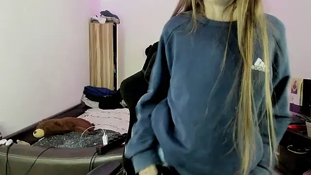 bekkawell online show from October 20, 2:06 pm