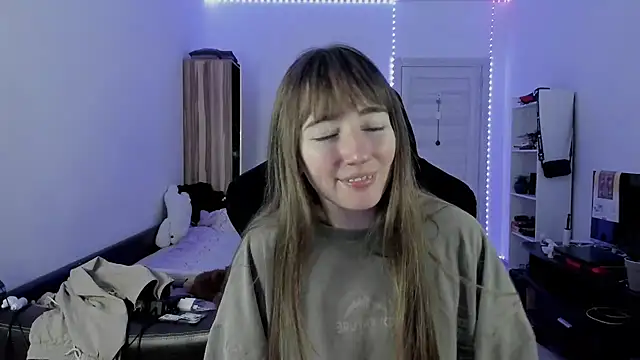 bekkawell online show from September 22, 7:31 pm