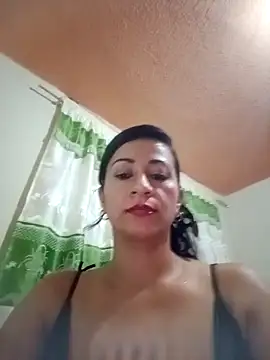 SamanthaLuz online show from March 20, 8:09 am