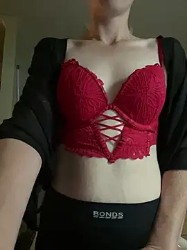 1Zoey101 online show from March 31, 11:45 am