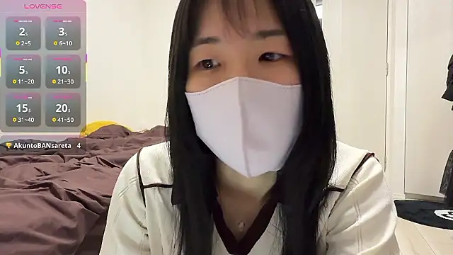 Snapshot of daiyo_kai_Gutara chatting on May 4, 2:09 pm daiyo kai Gutara online show from May 4, 2:09 pm