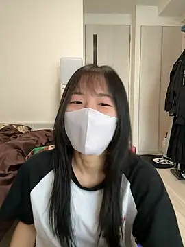 Snapshot of daiyo_kai_Gutara chatting on May 4, 12:36 am daiyo kai Gutara online show from May 4, 12:36 am