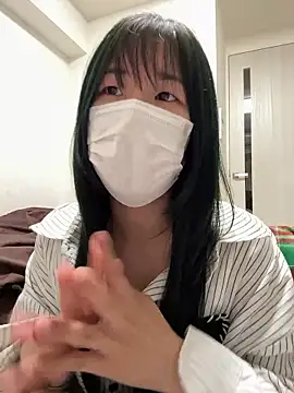 Snapshot of daiyo_kai_Gutara chatting on May 31, 1:06 pm daiyo kai Gutara online show from May 31, 1:06 pm