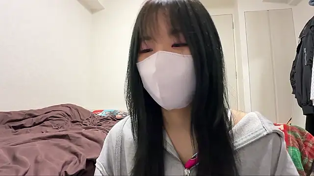 Snapshot of daiyo_kai_Gutara chatting on June 17, 1:10 pm daiyo kai Gutara online show from June 17, 1:10 pm