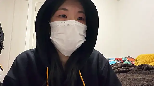 Snapshot of daiyo_kai_Gutara chatting on June 25, 2:11 pm daiyo kai Gutara online show from June 25, 2:11 pm