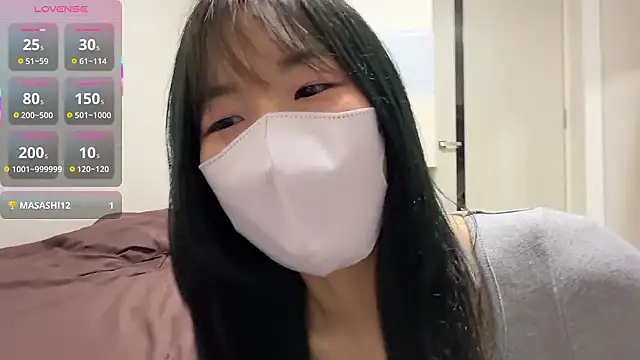 Snapshot of daiyo_kai_Gutara chatting on June 8, 1:11 pm daiyo kai Gutara online show from June 8, 1:11 pm
