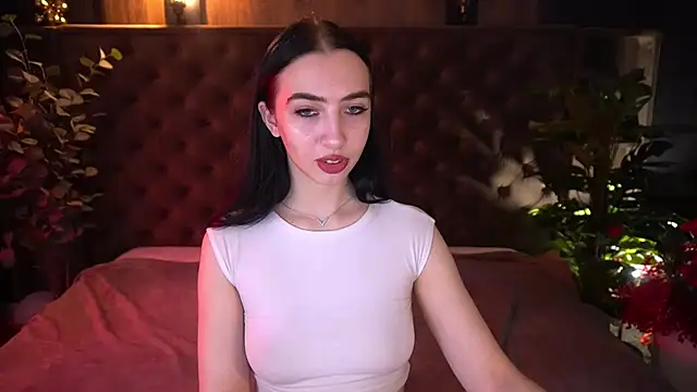 WildKittenX  online show from March 8, 6:49 am