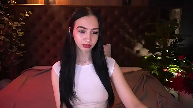 WildKittenX  online show from March 6, 6:41 am