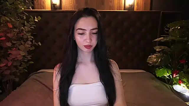 WildKittenX  online show from March 27, 8:26 am