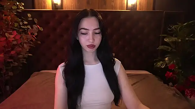 WildKittenX  online show from April 12, 5:44 am