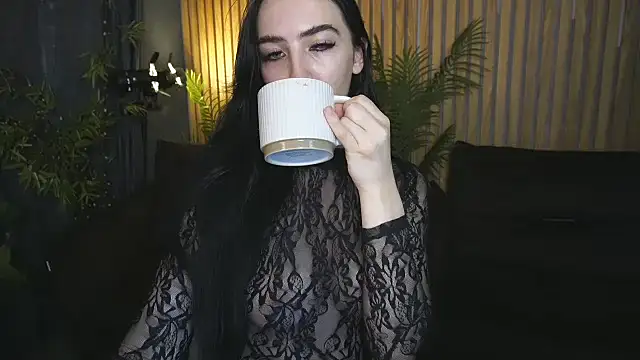 WildKittenX  online show from October 13, 12:40 pm