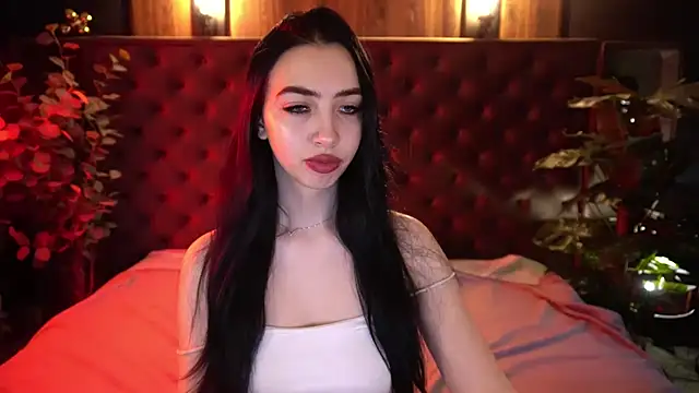 WildKittenX  online show from February 11, 6:46 am