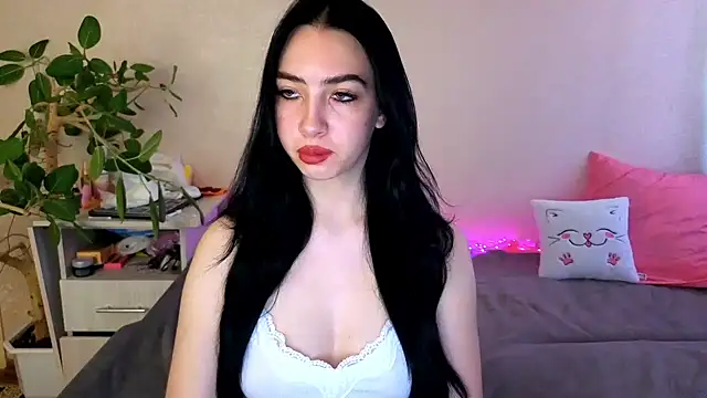 WildKittenX  online show from May 23, 5:06 am