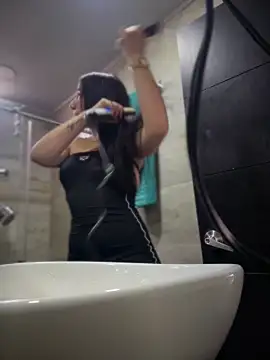 Mila LS online show from November 28, 1:11 pm