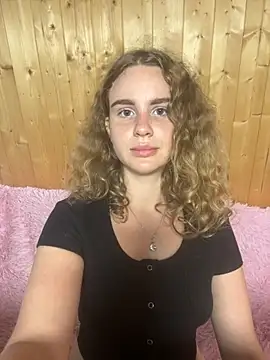 nemesidaM online show from September 9, 1:42 pm