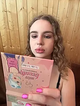 nemesidaM online show from April 15, 9:37 am