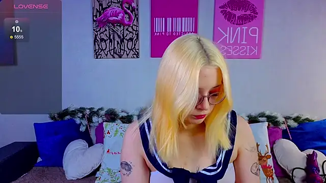 AuroraPrincess online show from December 22, 1:11 pm