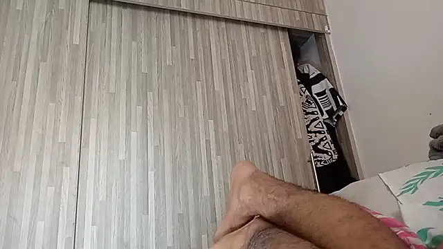 santibiggg online show from February 26, 3:21 pm