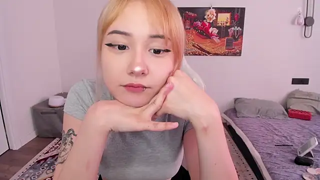 Snapshot of ka00ru_chan chatting on June 14, 11:11 am ka00ru chan online show from June 14, 11:11 am