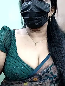 Snapshot of abinaya26 chatting on February 4, 4:13 pm abinaya26 online show from February 4, 4:13 pm