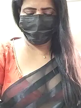 Snapshot of abinaya26 chatting on February 24, 2:23 am abinaya26 online show from February 24, 2:23 am