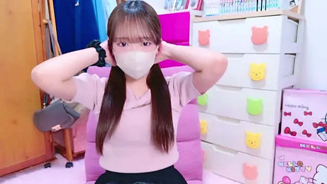 Oo aki online show from March 18, 2:17 pm