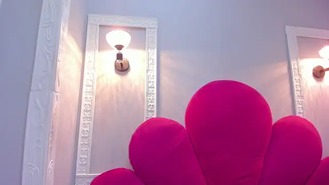 Snapshot of Bonniie_22 chatting on October 27, 2:51 pm Bonniie 22 online show from October 27, 2:51 pm