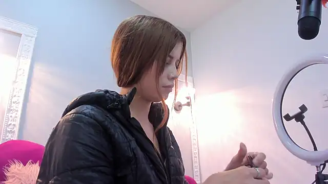 Snapshot of Bonniie_22 chatting on October 20, 1:22 pm Bonniie 22 online show from October 20, 1:22 pm