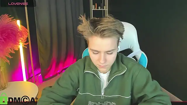 Jean Wilsons online show from March 18, 1:55 pm