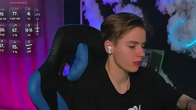 Jean Wilsons online show from December 22, 11:21 am