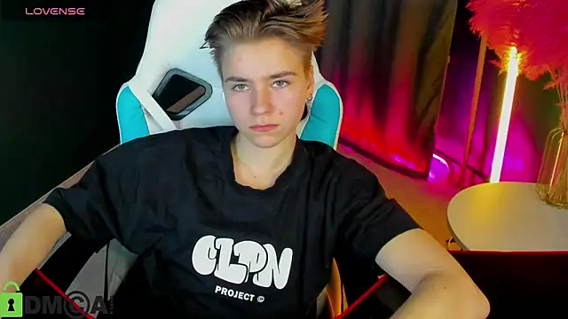 Jean Wilsons online show from March 21, 2:18 pm