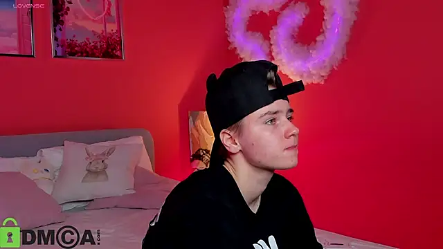 Jean Wilsons online show from September 28, 10:22 am