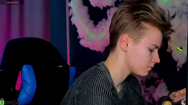 Jean Wilsons online show from February 26, 11:32 am