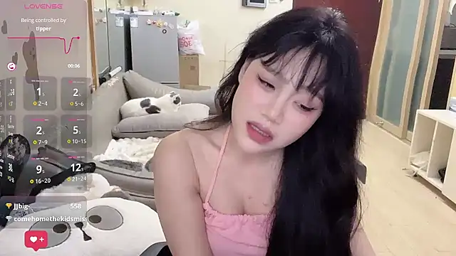 Yik-11 online show from March 5, 11:16 pm