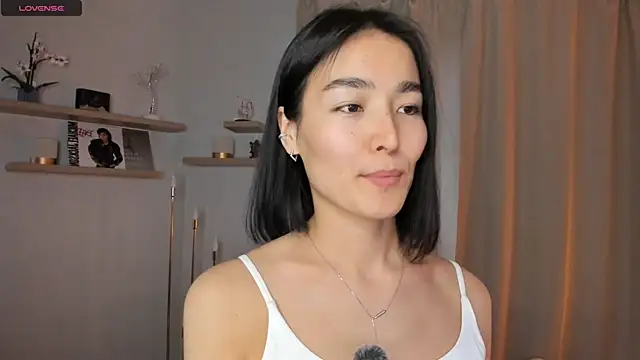 RanelDiva online show from December 16, 8:51 am