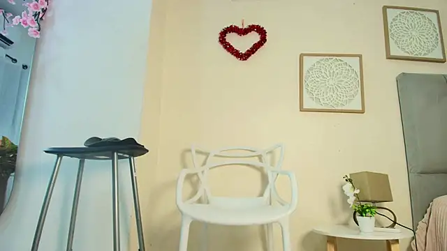 mary cute9 online show from April 9, 12:33 pm