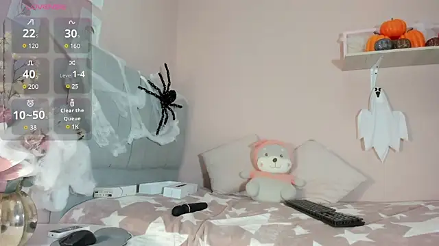 Snapshot of mary_cute9 chatting on October 29, 12:26 pm mary cute9 online show from October 29, 12:26 pm