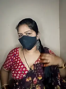 Snapshot of Bagi-Sexy chatting on October 7, 7:59 pm Bagi-Sexy online show from October 7, 7:59 pm