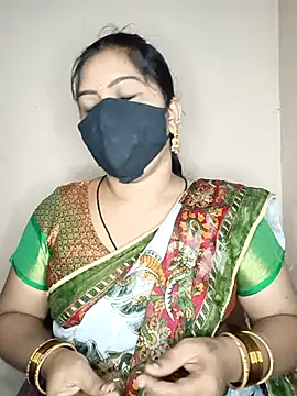 Snapshot of Bagi-Sexy chatting on October 1, 6:45 pm Bagi-Sexy online show from October 1, 6:45 pm