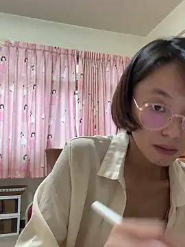 Snapshot of ladypaggy chatting on November 4, 8:07 am ladypaggy online show from November 4, 8:07 am