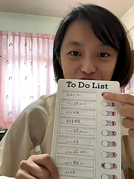 Snapshot of ladypaggy chatting on November 19, 6:13 am ladypaggy online show from November 19, 6:13 am