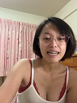 ladypaggy online show from March 20, 3:57 pm