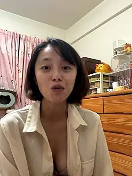 Snapshot of ladypaggy chatting on November 12, 4:44 pm ladypaggy online show from November 12, 4:44 pm