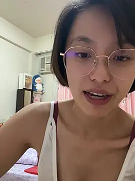 ladypaggy online show from April 27, 2:37 pm
