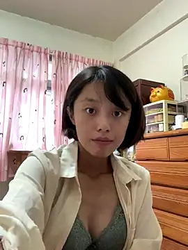 Snapshot of ladypaggy chatting on October 21, 7:19 am ladypaggy online show from October 21, 7:19 am