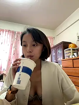 Snapshot of ladypaggy chatting on November 21, 5:50 am ladypaggy online show from November 21, 5:50 am