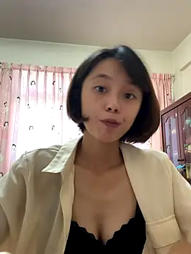 Snapshot of ladypaggy chatting on October 30, 7:50 am ladypaggy online show from October 30, 7:50 am