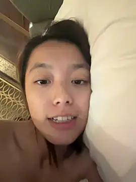 Snapshot of ladypaggy chatting on March 18, 6:39 am ladypaggy online show from March 18, 6:39 am