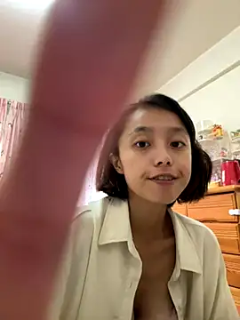 Snapshot of ladypaggy chatting on November 29, 6:13 am ladypaggy online show from November 29, 6:13 am