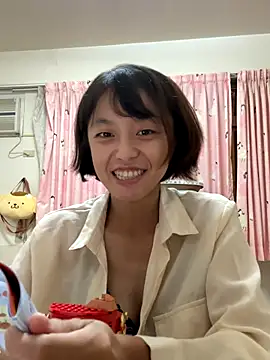 Snapshot of ladypaggy chatting on September 9, 12:47 pm ladypaggy online show from September 9, 12:47 pm